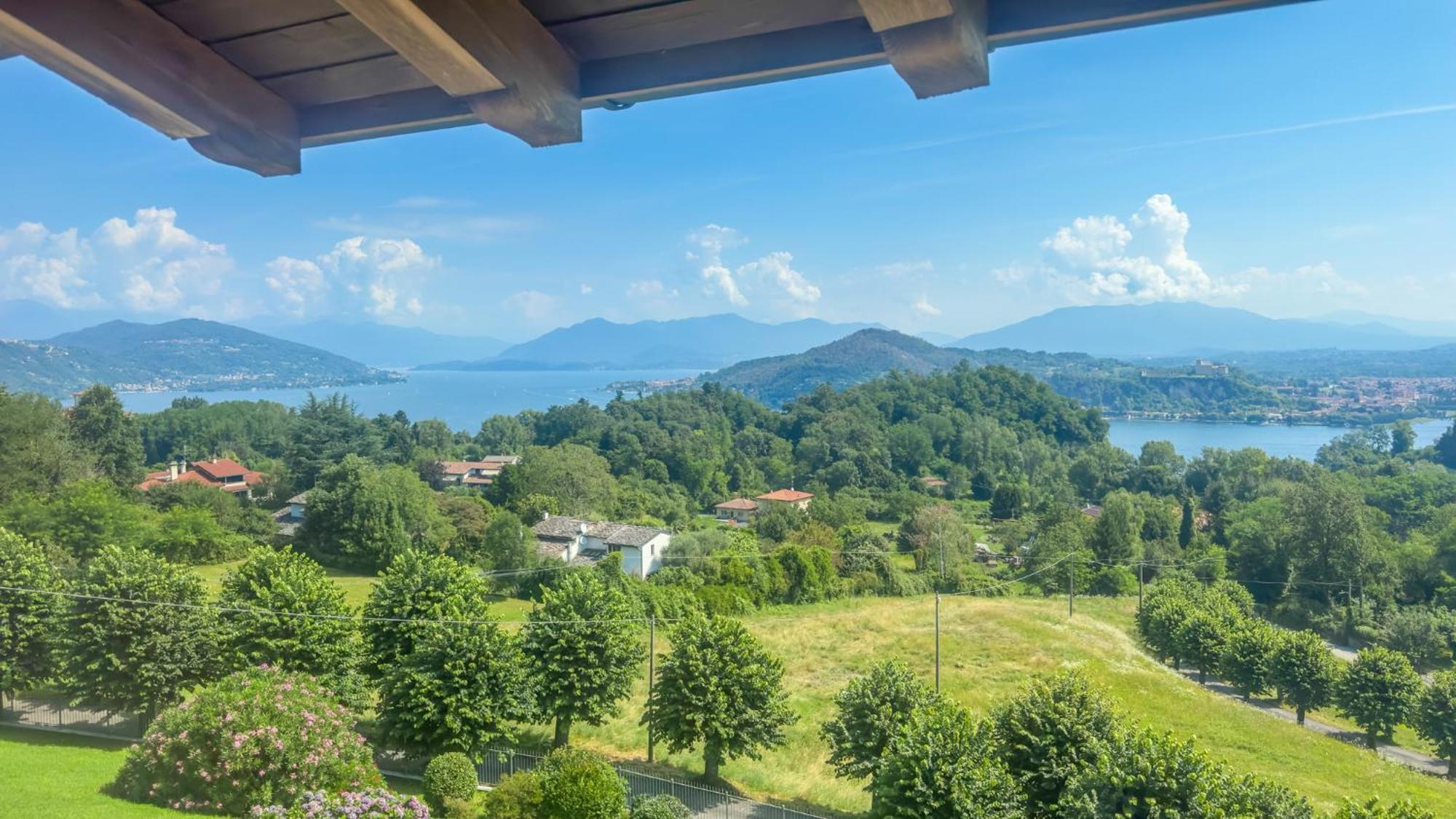 Belvedere Sul Lago Arona Zewnętrze zdjęcie
